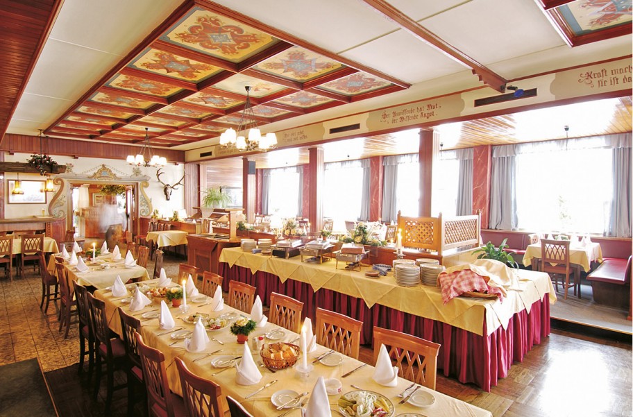 Restaurant © Hotel Gasthof Markterwirt